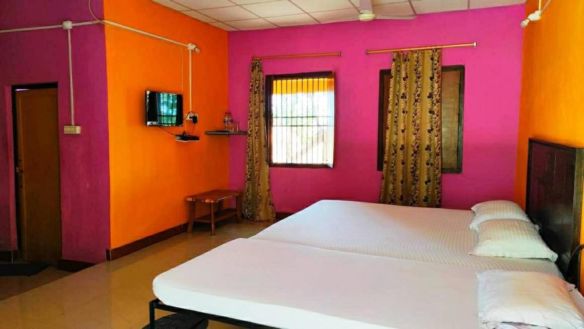 Estuarine Village Resort Sātabhāya Dış mekan fotoğraf