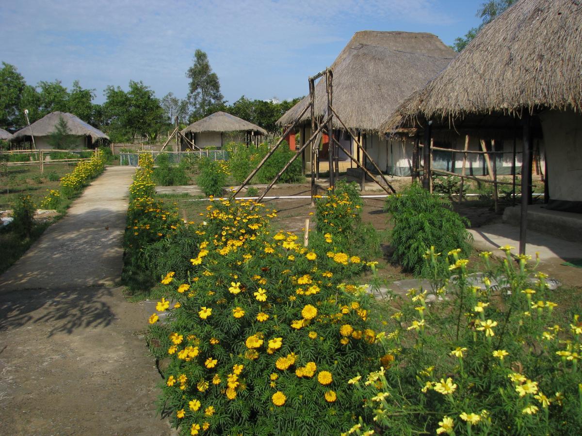 Estuarine Village Resort Sātabhāya Dış mekan fotoğraf